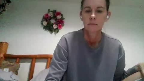 Edenspromise online show from March 21, 5:38 pm