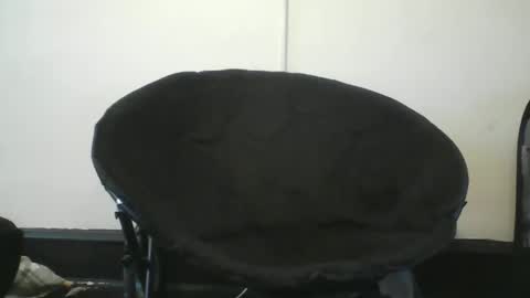 edg215 online show from April 21, 11:07 pm