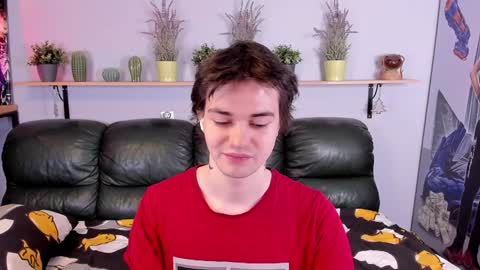 Snapshot of edgar_luck chatting on December 15, 4:18 am Edgar online show from December 15, 4:18 am