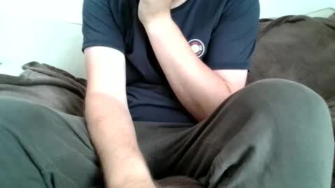 Snapshot of edgemyenglishc0ck chatting on June 11, 8:45 am edgemyenglishc0ck online show from June 11, 8:45 am
