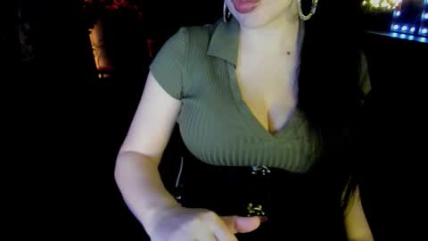 Snapshot of edgequeen69 chatting on October 15, 10:10 pm EdgeQueen69 online show from October 15, 10:10 pm