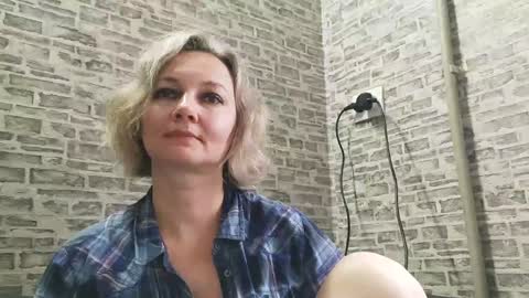 edithmanning online show from January 14, 9:13 am