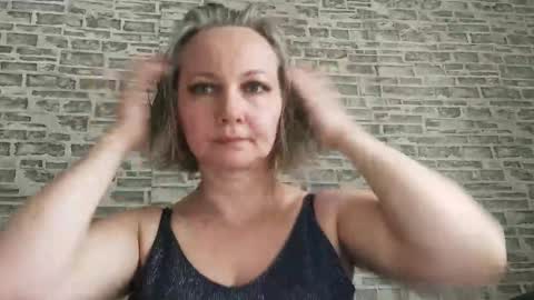 edithmanning online show from March 3, 6:04 am