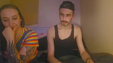 edmonton1985780 online show from March 20, 5:23 am