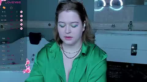 ednaadamse online show from April 22, 8:17 am