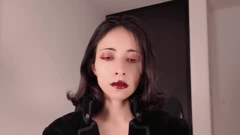 Edranah online show from December 2, 11:34 pm