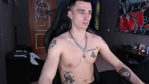 Eduar online show from April 18, 12:42 pm