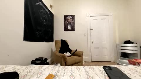 Snapshot of edvmendez1766 chatting on February 2, 11:09 am edvmendez1766 online show from February 2, 11:09 am