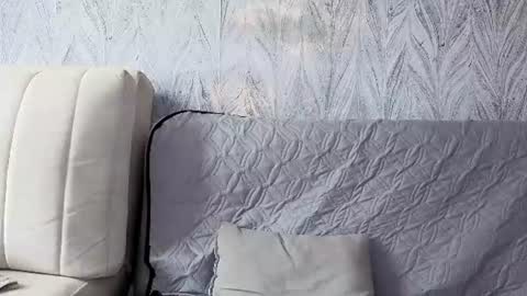 Snapshot of edward_51 chatting on July 10, 12:30 pm Edward online show from July 10, 12:30 pm