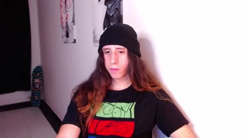 Snapshot of edward_chann chatting on February 4, 2:07 am edward_chann online show from February 4, 2:07 am