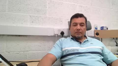 Snapshot of edwill13 chatting on April 29, 8:18 am EdM online show from April 29, 8:18 am