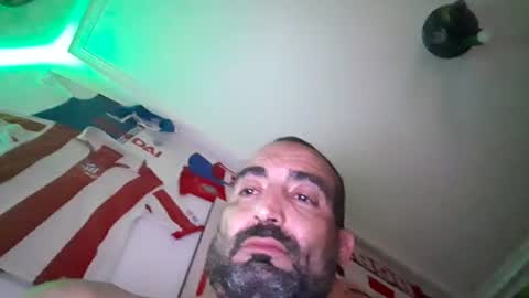 Snapshot of eemmee708927 chatting on July 4, 10:32 am eemmee708927 online show from July 4, 10:32 am
