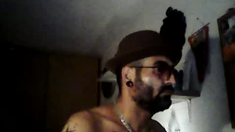 Snapshot of eemmee708927 chatting on July 13, 5:27 pm eemmee708927 online show from July 13, 5:27 pm
