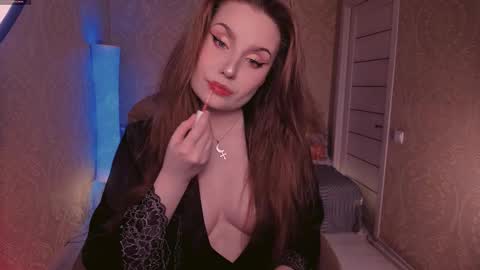 eesmaaarr online show from October 30, 11:05 pm