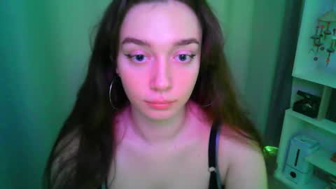 effie_balconii online show from October 17, 11:24 am