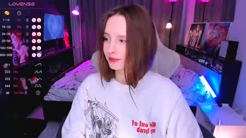 Effie online show from March 9, 3:38 pm