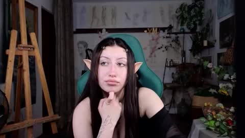 Snapshot of effiemeowley chatting on April 25, 7:00 am effiemeowley online show from April 25, 7:00 am