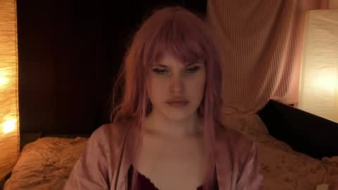 Effie Mur online show from March 5, 8:32 pm