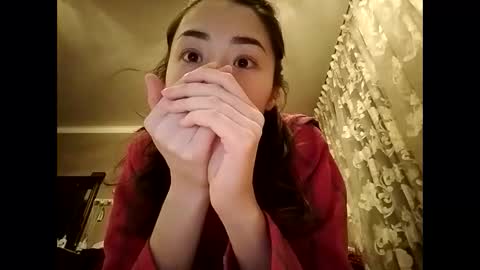 Snapshot of effy007 chatting on December 13, 12:39 pm Effy online show from December 13, 12:39 pm