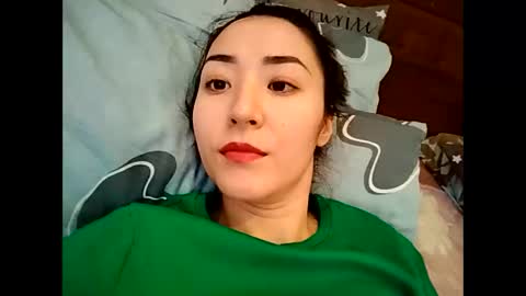 Snapshot of effy007 chatting on December 17, 8:56 am Effy online show from December 17, 8:56 am