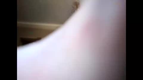 Snapshot of effy007 chatting on February 11, 12:27 pm Effy online show from February 11, 12:27 pm