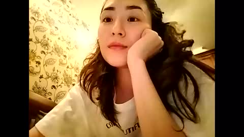 Snapshot of effy007 chatting on March 9, 3:16 pm Effy online show from March 9, 3:16 pm