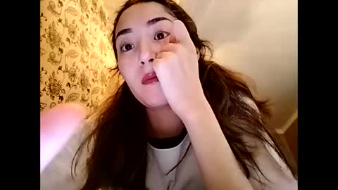 Snapshot of effy007 chatting on September 15, 1:11 pm Effy online show from September 15, 1:11 pm