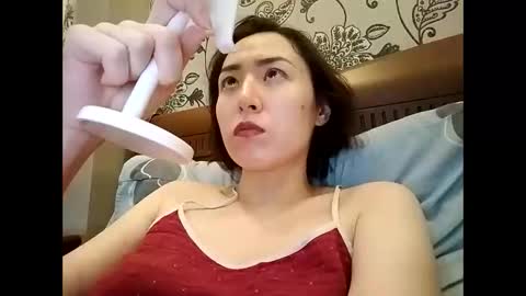 Effy online show from April 20, 4:21 pm