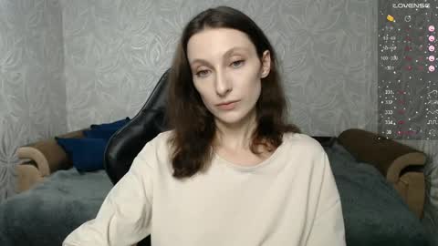 Snapshot of effy_gray chatting on April 30, 6:47 pm Anna online show from April 30, 6:47 pm