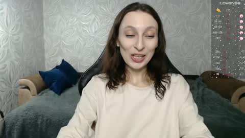 Snapshot of effy_gray chatting on May 25, 7:53 pm Anna online show from May 25, 7:53 pm
