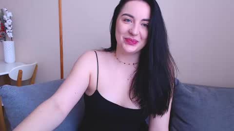 Effy online show from January 10, 9:44 am