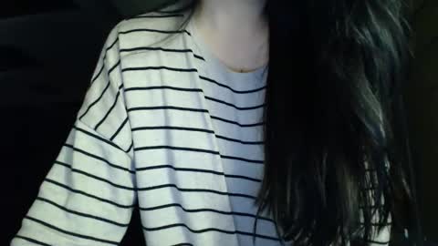 Snapshot of effy_m chatting on April 16, 8:53 pm Effy online show from April 16, 8:53 pm