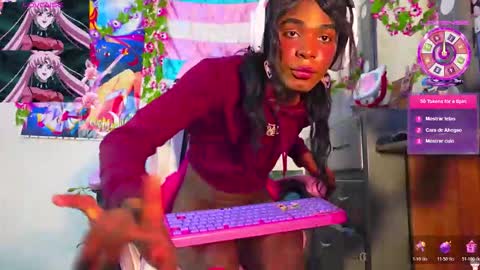 Snapshot of effy_marinn chatting on November 2, 12:18 pm effy_marinn online show from November 2, 12:18 pm