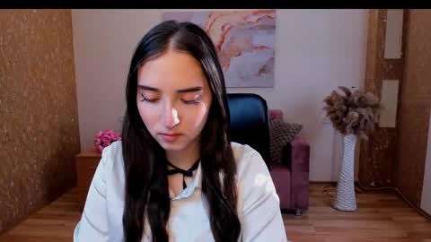 Effy Royse online show from February 28, 6:36 am