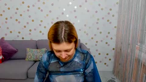 Effy online show from December 8, 12:30 pm