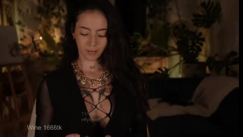 Effy online show from April 12, 1:43 am