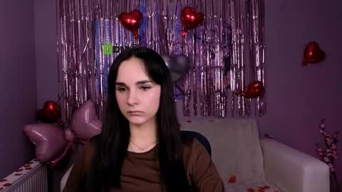 effysosweet online show from February 12, 10:32 am