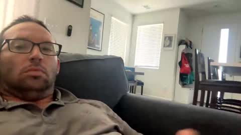 eggo33 online show from April 21, 2:12 pm