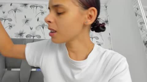 Valery online show from November 7, 1:11 pm