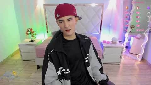 eidan_tay online show from April 30, 1:06 pm