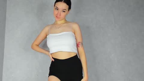 Snapshot of eileenmoores chatting on December 1, 9:47 am eileenmoores online show from December 1, 9:47 am