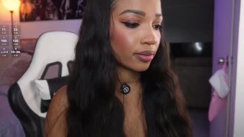 eimi   online show from November 22, 10:20 pm