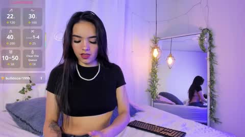eimy_rosse18 online show from March 31, 1:00 pm