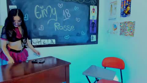 eimy_rosse18 online show from April 22, 1:34 pm