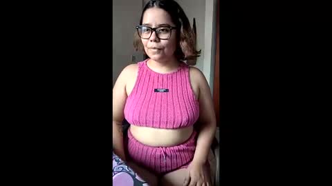 eimy_saenzz online show from March 5, 3:19 pm