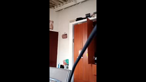 eimy_saenzz online show from April 21, 6:34 pm