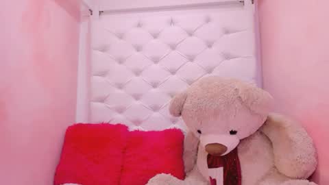 eimy online show from February 28, 12:28 pm