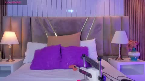 Eymmy online show from February 10, 3:24 am