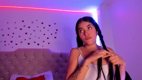 eimyy_rouse online show from March 4, 8:37 pm