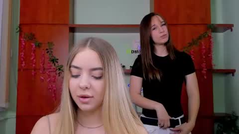 Sweet Eira online show from July 19, 8:40 am